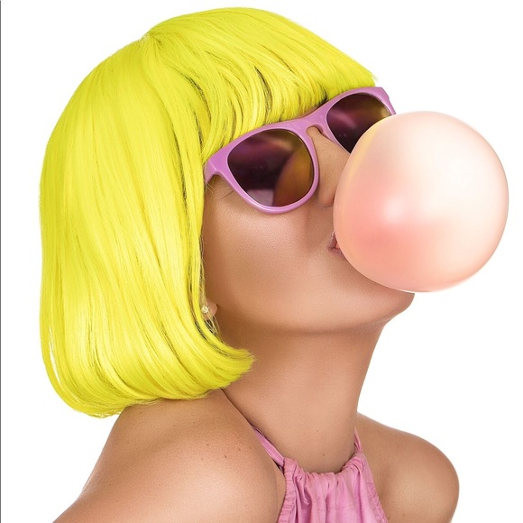 Meet your Posher, Gigi - Picture 2 of 4